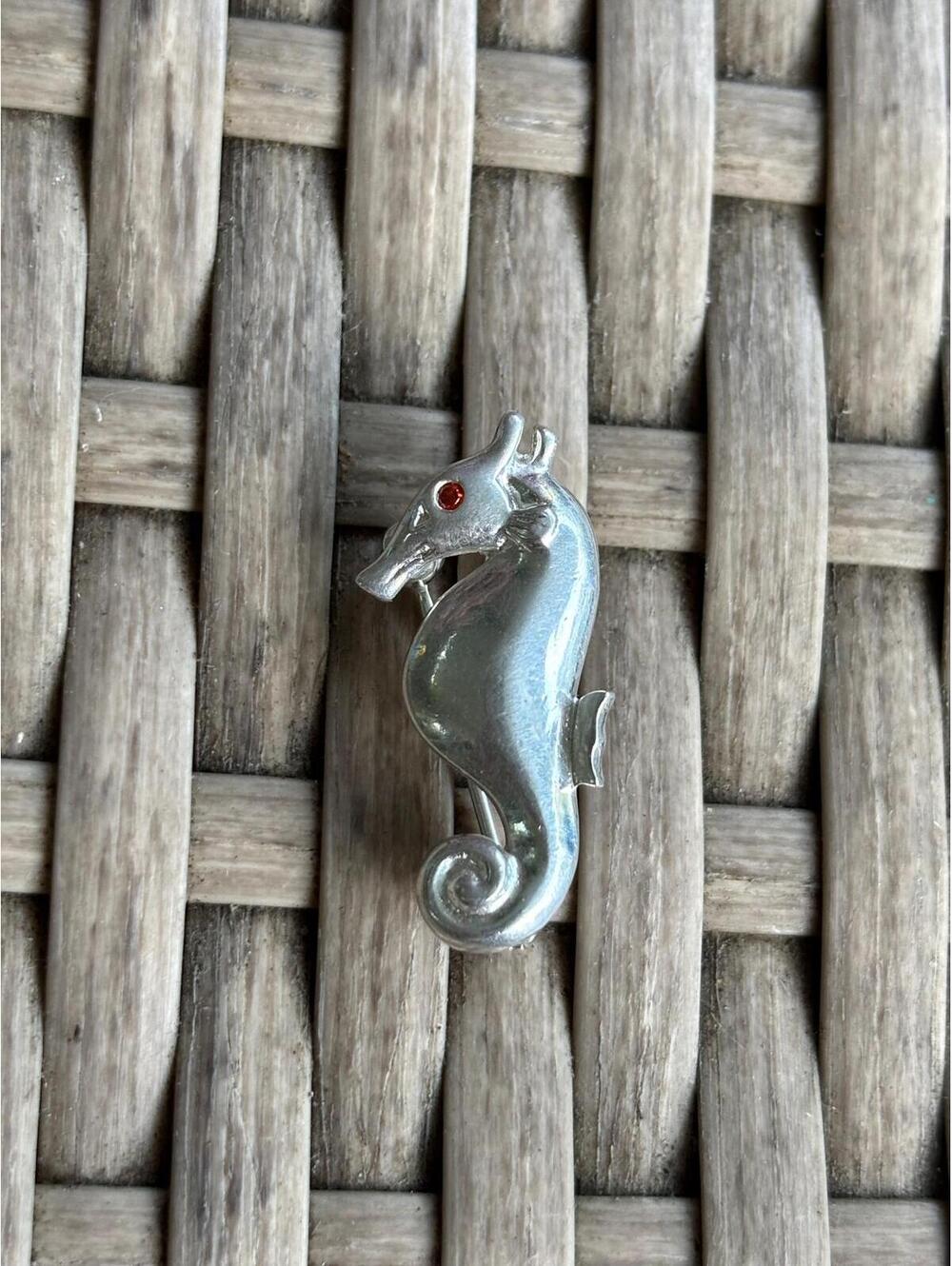 Vintage Sterling Silver Seahorse Brooch/Pin